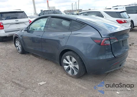 2022 Tesla Model Y Long Range Dual Motor All-Wheel Drive from USA, damaged, VIN 7SAYGAEE9NF428833